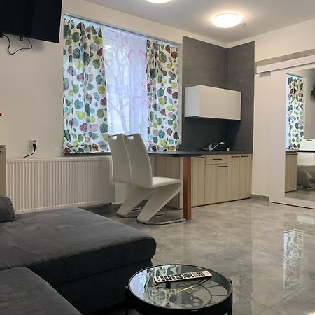 Apartamenty Sw.Rocha Bialystok Exterior photo